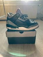 Jordan 3 Black Cement 2011, Kleding | Heren, Schoenen, Zo goed als nieuw, Sneakers of Gympen, Zwart, Verzenden