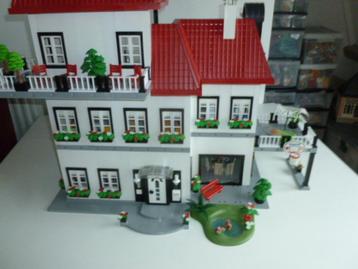 Playmobil Woonhuis 3965/7336/7337/7338 enz.  Vraagprijs  beschikbaar voor biedingen