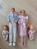 Vintage Barbie Heart Family- Mama, Papa en 2 Baby's, Kinderen en Baby's, Speelgoed | Poppen, Ophalen of Verzenden, Gebruikt, Barbie