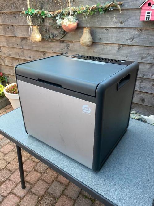 TriStar koelbox 12/220V en gas., Caravans en Kamperen, Kampeeraccessoires, Gebruikt, Ophalen