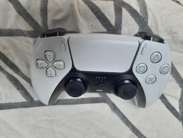 Controller Playstation 4 in nieuwe staat beschikbaar voor biedingen