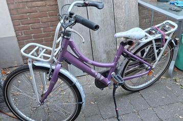 Batavus 24inch meisjes fiets beschikbaar voor biedingen
