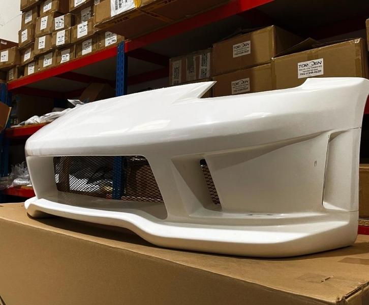Chargespeed T2 voorbumper bumper bodykit - Nissan 350z, Auto diversen, Tuning en Styling, Ophalen of Verzenden
