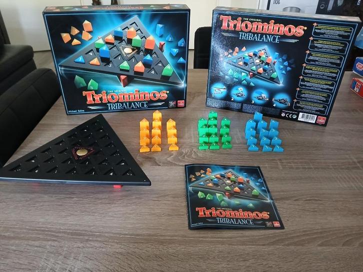 Triominos- Tribalans, Hobby en Vrije tijd, Gezelschapsspellen | Bordspellen, Nieuw, Een of twee spelers, Drie of vier spelers