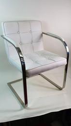 Bauhaus Stijl stoel, chroom onderstel, wit leer knopen. S20, Huis en Inrichting, Stoelen, Tweedehands verkoop, Tweedehands verkoop