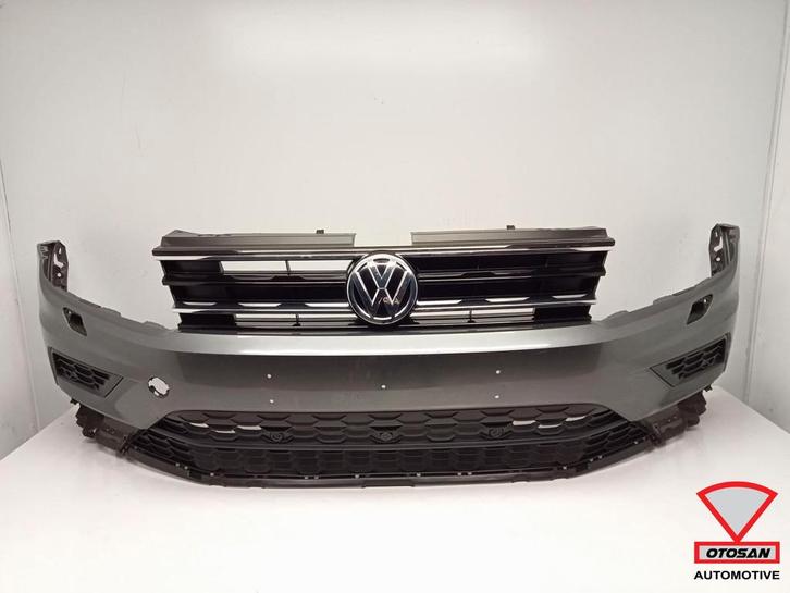 Vw tiguan 5na 2016+ voorbumper 4x pdc origineel, Auto-onderdelen, Carrosserie en Plaatwerk, Bumper, Volkswagen, Gebruikt, Ophalen of Verzenden