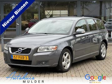 Volvo V50 2.0 Sport Navi/Clima/Cruise/LM-Velgen/Audio beschikbaar voor biedingen