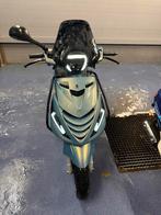 Piaggio Zip 4T iGet 2021 Full Option, Fietsen en Brommers, Scooters | Piaggio, Zip, Ophalen of Verzenden, Zo goed als nieuw, Benzine