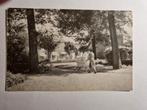 'S gravenzande plantsoen achter de Nederlandse hervormde ker, Verzamelen, Ansichtkaarten | Nederland, Ophalen of Verzenden, Voor 1920