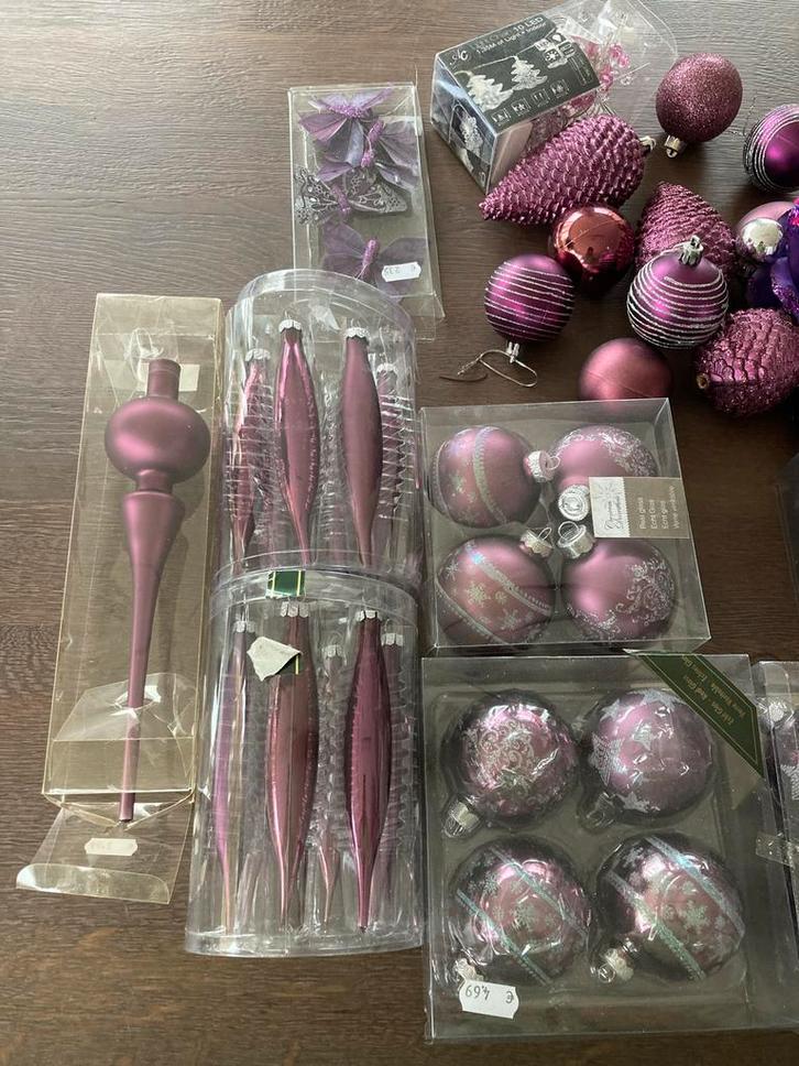 Kerstballen paars en aubergine, Diversen, Kerst, Zo goed als nieuw, Ophalen of Verzenden
