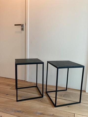 2 bijzettafels van Loods 5