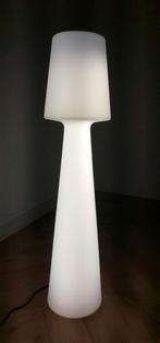 Nieuwe vloerlamp, Ophalen, Nieuw