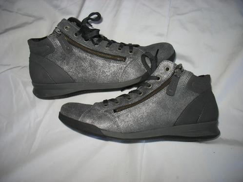 Feyn Leren Sneakers Maat 39 Sprankelend Zilver Grijs, Kleding | Dames, Schoenen, Nieuw, Sneakers of Gympen, Grijs, Ophalen of Verzenden