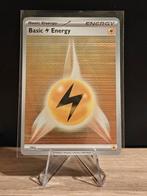 Basic Lightning Energy Holo (SVE 020), Hobby en Vrije tijd, Verzamelkaartspellen | Pokémon, Ophalen of Verzenden, Zo goed als nieuw