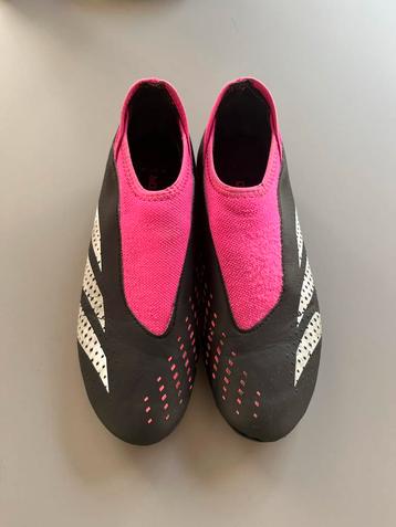 Adidas Predator Voetbalschoenen Maat 38 beschikbaar voor biedingen