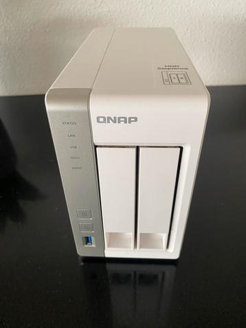 Qnap TS231 met 2 Seagate 2TB schijven beschikbaar voor biedingen