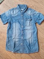 WE spijkerblouse met korte mouw in maat 145/152, WE, Overhemd of Blouse, Ophalen of Verzenden, Zo goed als nieuw