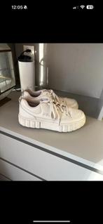 Fila Sneakers Beige Maat 39, Ophalen of Verzenden, Gedragen, Beige, Sneakers of Gympen
