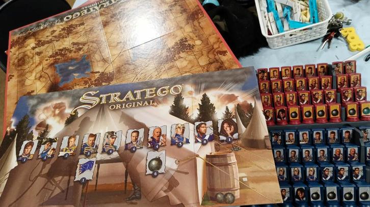 Stratego Original Jumbo 00495 – compleet bordspel, Hobby en Vrije tijd, Gezelschapsspellen | Bordspellen, Zo goed als nieuw, Een of twee spelers