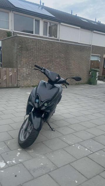 Yamaha jog r wok! beschikbaar voor biedingen