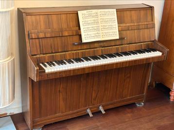 Bechner piano. Fijne oefenpiano! beschikbaar voor biedingen