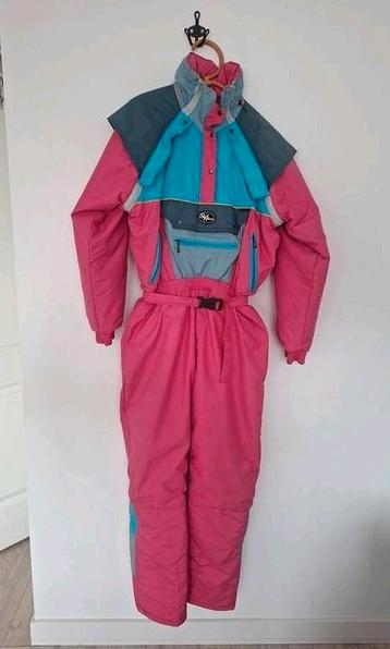Skipak 36/38 retro vintage fout après-ski carnaval klunen beschikbaar voor biedingen