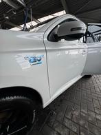Mitsubishi Outlander 2.0 Dohc Mivec Phev 203pk 4WD CVT 5P, Auto's, Mitsubishi, 1998 cc, Outlander, Wit, Vierwielaandrijving