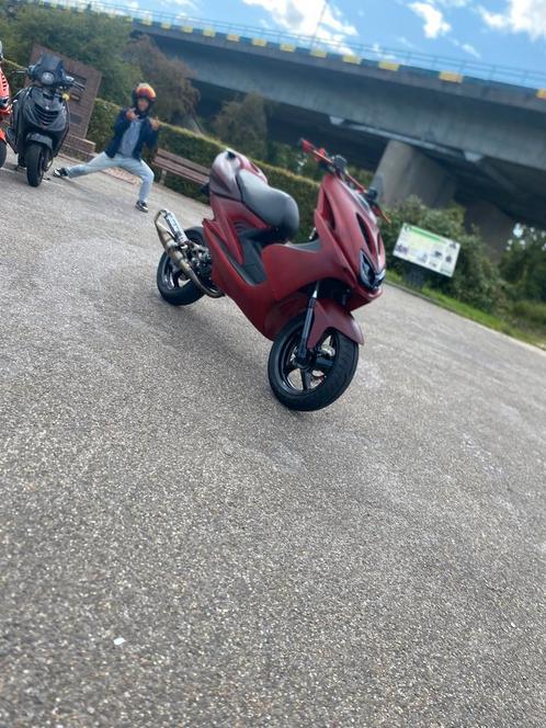 Aerox, Fietsen en Brommers, Scooters | Yamaha, Zo goed als nieuw, Aerox, Ophalen