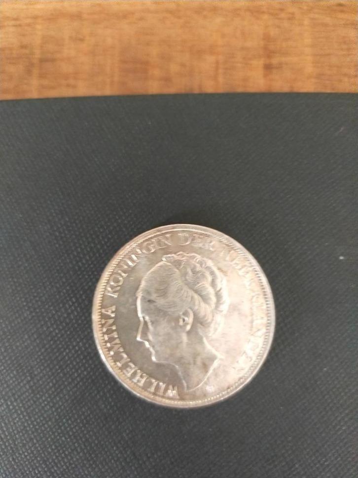 zilveren twee en halve gulden, Postzegels en Munten, Munten | Nederland, Losse munt, 2½ gulden, Koningin Wilhelmina, Zilver, Verzenden