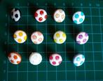 Voetbal knopen Verschillende kleuren  12,5mm x 12,5 NIEUW, Hobby en Vrije tijd, Nieuw, Knoop of Knopen, Verzenden
