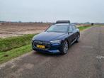 Audi e-tron 55 Quattro Mugello Blue Pearl, 408PK,664Nm uniek, Auto's, Automaat, USB, 1800 kg, Zwart