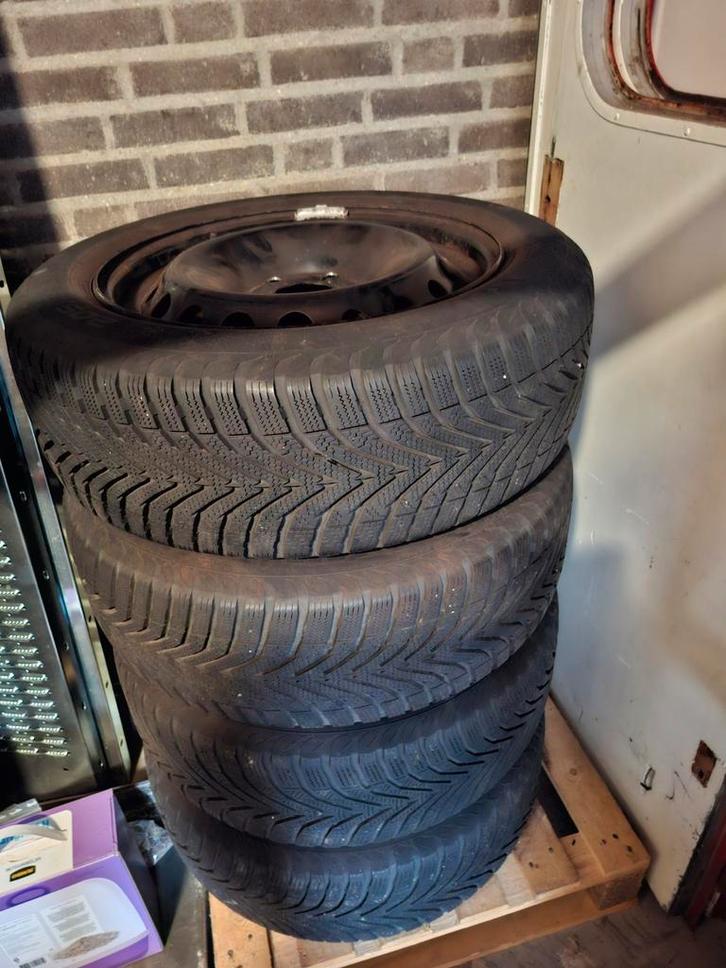 Winterbanden Renault Megane 4, Auto-onderdelen, Klein materiaal, Gebruikt, Ophalen of Verzenden