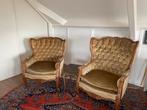 Twee prachtige oude gecapitonneerde fauteuils, Antiek en Kunst, Ophalen
