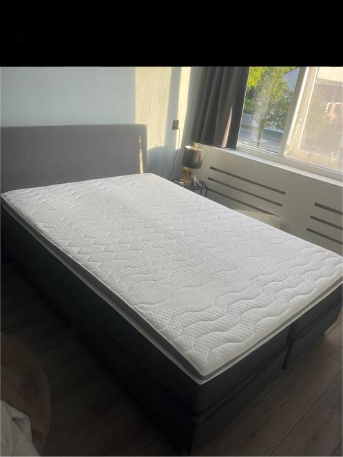 Boxspring 140x200, Huis en Inrichting, Slaapkamer | Boxsprings, Gebruikt, 140 cm, 200 cm, Tweepersoons, Grijs, Ophalen