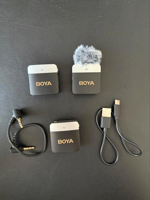 Boya draadloos microfoon set BY-M1V2, Computers en Software, USB Sticks, Zo goed als nieuw, Ophalen of Verzenden