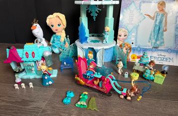 Complete Frozen set–Speelgoed, knuffels & verkleedjurk (128) beschikbaar voor biedingen