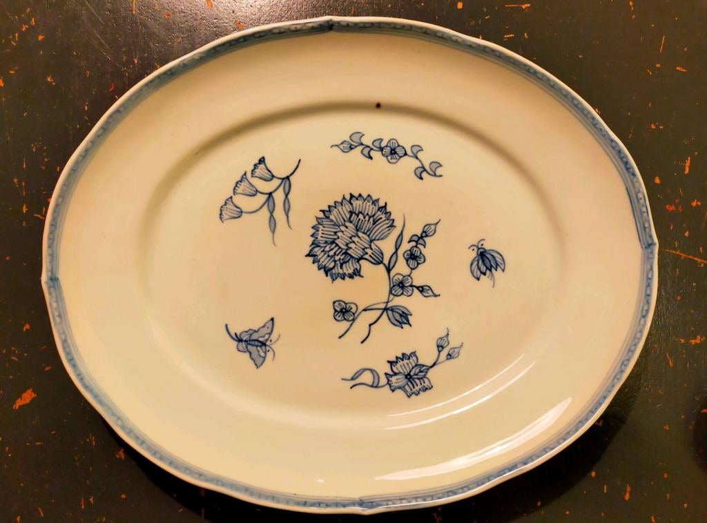 Schaal Nejlika van Ikea. Vintage servies., Antiek en Kunst, Antiek | Servies los, Ophalen of Verzenden