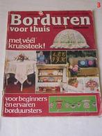 Diverse borduur, knutsel en handwerkboeken, breinaalden., Ophalen of Verzenden, Gelezen, Overige onderwerpen