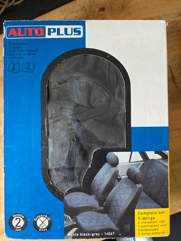 Autoplus stoelovertrek compleet nieuw in doos beschikbaar voor biedingen