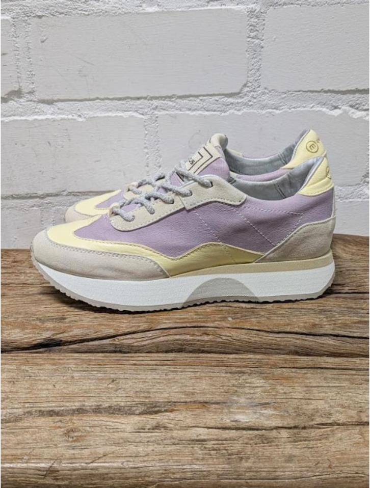 MJUS - Prachtige leren sneakers maat 37 - Nieuw €149,95, Kleding | Dames, Schoenen, Nieuw, Sneakers of Gympen, Ophalen of Verzenden