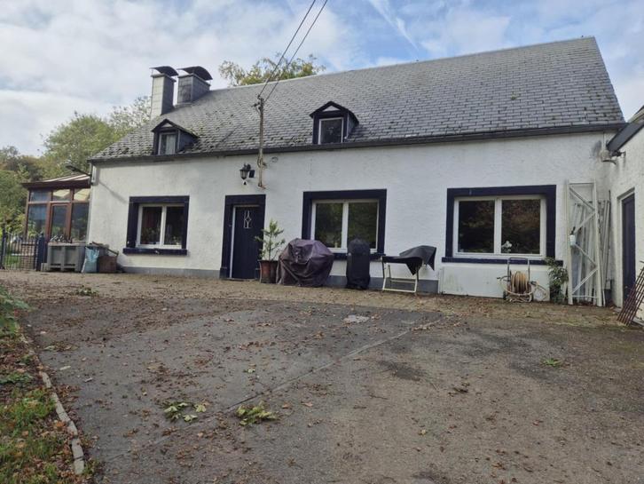 WONING IN EEN UITZONDERLUIK KADER - op 25 min. van Durbuy, Huizen en Kamers, Buitenland, België of Luxemburg, Woonhuis, Dorp, Verkoop zonder makelaar