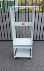 Half hoge kast keuken hoge kast apparatenkast keukenkast, Huis en Inrichting, Keuken | Keukenelementen, Ophalen, 50 tot 100 cm