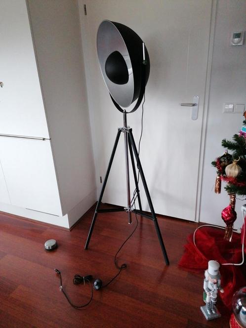 Vloerlamp, Huis en Inrichting, Lampen | Vloerlampen, Zo goed als nieuw, 150 tot 200 cm, Ophalen