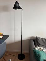 Vloerlamp hektar inclusief gloeilamp, Huis en Inrichting, Lampen | Vloerlampen, Ophalen, Gebruikt, 150 tot 200 cm