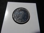 1 gld 2001  nikkel leeuw met vlag tussen 1 g, Ophalen of Verzenden, Koningin Beatrix, 1 gulden, Losse munt