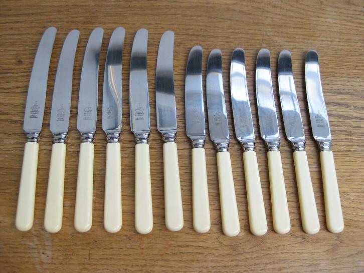 Messen, benen heft, dinermessen, dessertmessen, Antiek en Kunst, Antiek | Bestek, Ophalen of Verzenden