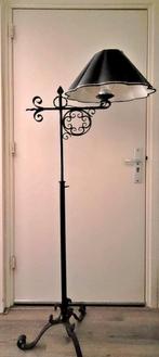 Vloerlamp, smeedijzer, antiek, Ophalen of Verzenden