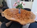 Notenhouten eettafel, Ophalen