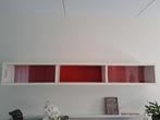 Hang vitrinekast met 2 plexiglas schuifdeurtjes., Ophalen, Zo goed als nieuw