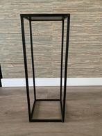 Hoge zwarte bijzet tafeltje, 45 tot 60 cm, Overige materialen, Minder dan 55 cm, Rond